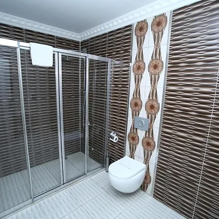 Grand Silay Hotell 2*
