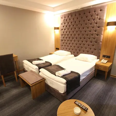 Grand Silay